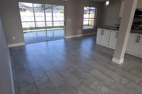 Villa ou maison à vendre à Orlando, Floride: 4 chambres, 189.52 m2 № 2399084 - photo 7