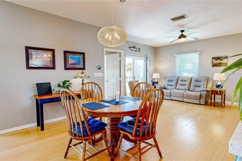 Casa en venta en Palm Coast, Florida, 3 dormitorios, 180.97 m2 № 1615077 - foto 9