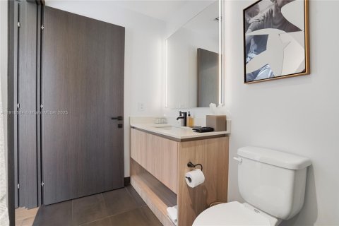 Copropriété à vendre à Miami, Floride: 2 chambres, 75.99 m2 № 2089096 - photo 21