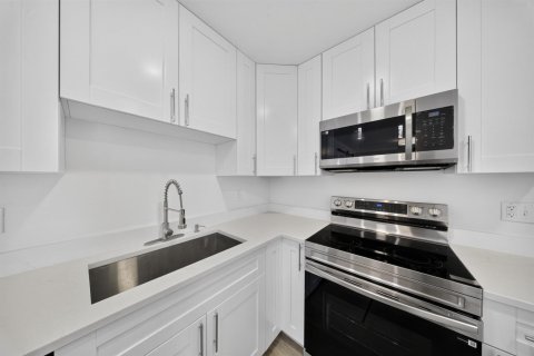 Casa en venta en Port St. Lucie, Florida, 3 dormitorios, 138.33 m2 № 2240840 - foto 11