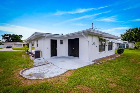 Casa en venta en Port St. Lucie, Florida, 3 dormitorios, 138.33 m2 № 2240840 - foto 28