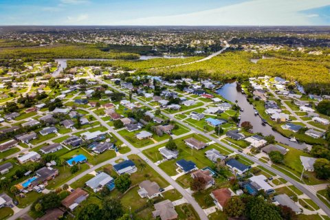 Casa en venta en Port St. Lucie, Florida, 3 dormitorios, 138.33 m2 № 2240840 - foto 30
