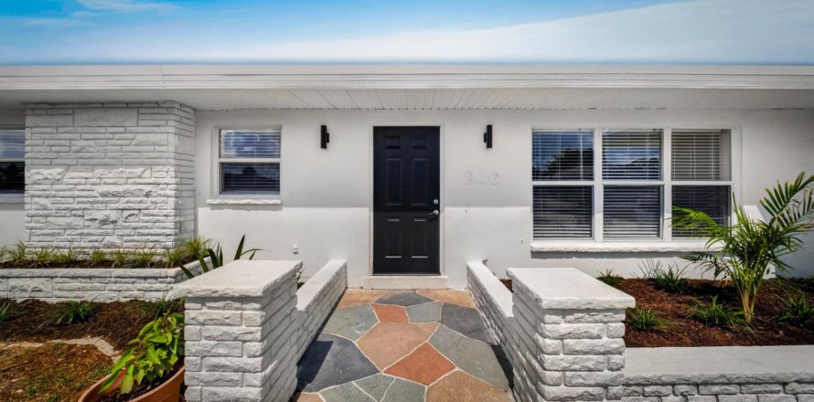 Casa en Port St. Lucie, Florida 3 dormitorios, 138.33 m2 № 2240840