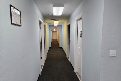 Commercial property in New Port Richey, Florida 787.44 sq.m. № 1900657 - photo 16