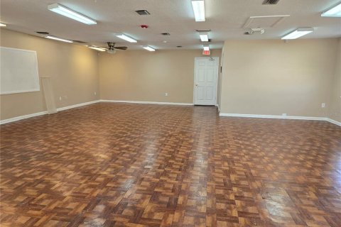 Commercial property in New Port Richey, Florida 787.44 sq.m. № 1900657 - photo 19