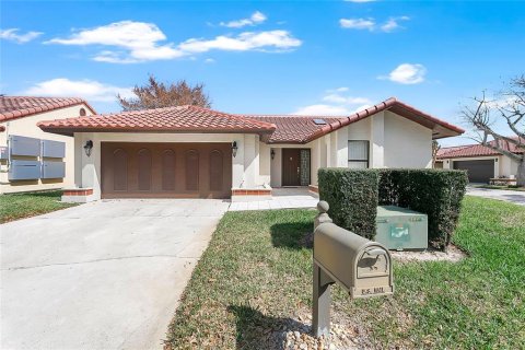 Casa en Orlando, Florida 3 dormitorios, 150.41 m2 № 2117344