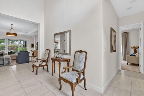 House in Port St. Lucie, Florida 2 bedrooms, 239.69 sq.m. № 2186296 - photo 26