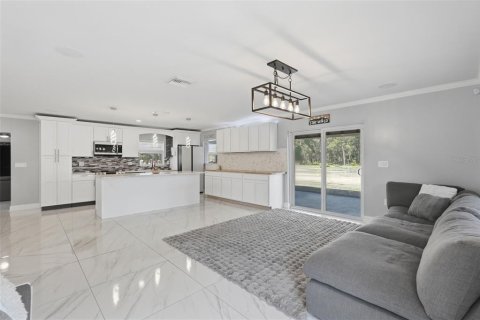 Villa ou maison à vendre à Spring Hill, Floride: 3 chambres, 187.11 m2 № 2210451 - photo 11