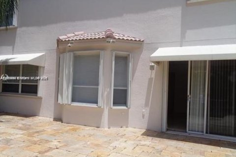 Villa ou maison à louer à Margate, Floride: 4 chambres, 240.9 m2 № 1983365 - photo 23