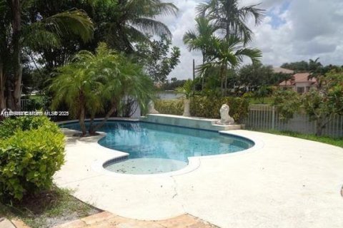 Villa ou maison à louer à Margate, Floride: 4 chambres, 240.9 m2 № 1983365 - photo 24