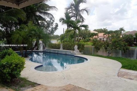Villa ou maison à louer à Margate, Floride: 4 chambres, 240.9 m2 № 1983365 - photo 26