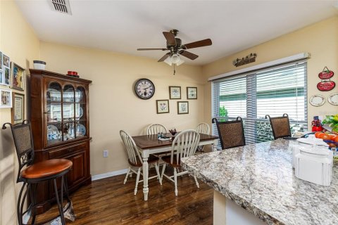 House in Winter Haven, Florida 2 bedrooms, 157.1 sq.m. № 1574727 - photo 13