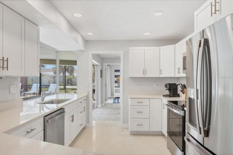 House in Placida, Florida 4 bedrooms, 168.8 sq.m. № 1746560 - photo 20
