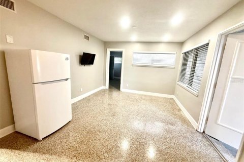 Appartement à louer à Tampa, Floride: 2 chambres, 55.74 m2 № 1591519 - photo 7