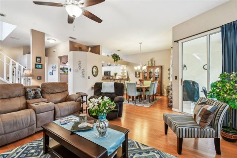 Adosado en venta en Palm Harbor, Florida, 4 dormitorios, 212 m2 № 1773782 - foto 11
