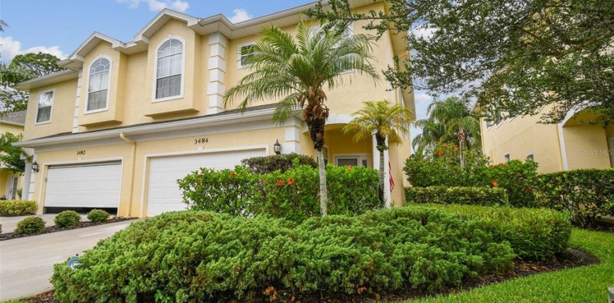 Adosado en Palm Harbor, Florida 4 dormitorios, 212 m2 № 1773782