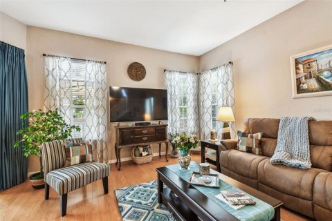 Adosado en venta en Palm Harbor, Florida, 4 dormitorios, 212 m2 № 1773782 - foto 7
