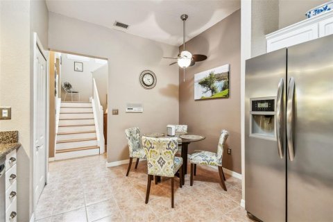 Adosado en venta en Palm Harbor, Florida, 4 dormitorios, 212 m2 № 1773782 - foto 16