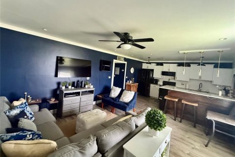 Condominio en venta en Lakeland, Florida, 2 dormitorios, 75.81 m2 № 1879087 - foto 4