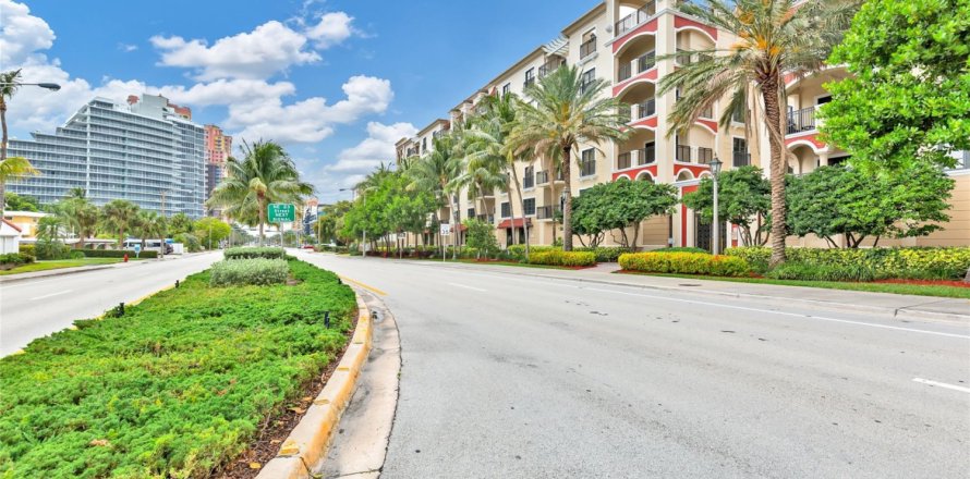 Condo in Fort Lauderdale, Florida, 2 bedrooms № 1174522