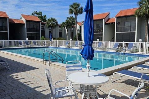 Condo in Sarasota, Florida, 1 bedroom  № 1798208 - photo 18