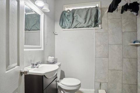 Propiedad comercial en venta en Jacksonville, Florida, 154.59 m2 № 2086226 - foto 9