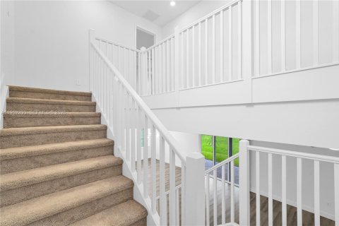 Снять в аренду виллу или дом в Дейви, Флорида 4 спальни, 303.14м2, № 2006572 - фото 27