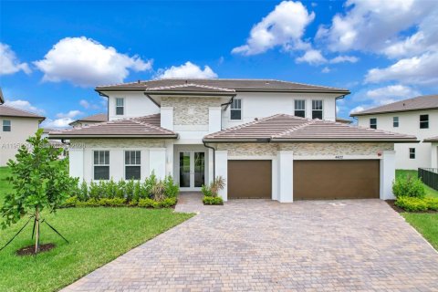 Снять в аренду виллу или дом в Дейви, Флорида 4 спальни, 303.14м2, № 2006572 - фото 2