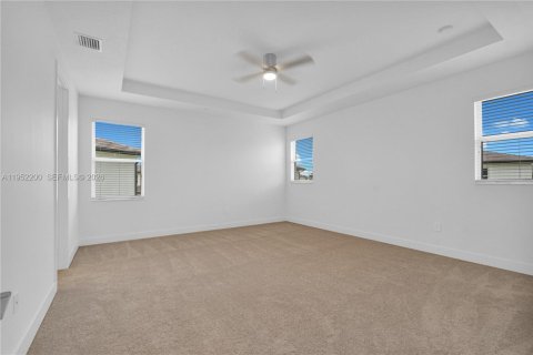 Снять в аренду виллу или дом в Дейви, Флорида 4 спальни, 303.14м2, № 2006572 - фото 30