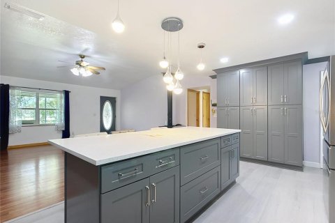 House in Ocala, Florida 4 bedrooms, 139.35 sq.m. № 1578187 - photo 13