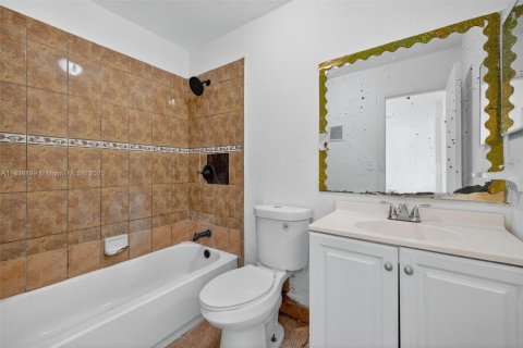 Townhouse in Miami Gardens, Florida 3 bedrooms, 109.44 sq.m. № 1827422 - photo 28