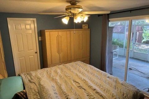 House in Sarasota, Florida 3 bedrooms, 153.66 sq.m. № 2113239 - photo 11