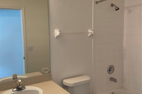 Touwnhouse à louer à Lakeland, Floride: 3 chambres, 122.91 m2 № 1582139 - photo 12