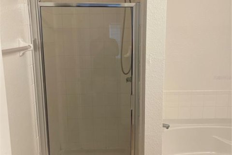 Adosado en alquiler en Lakeland, Florida, 3 dormitorios, 122.91 m2 № 1582139 - foto 2