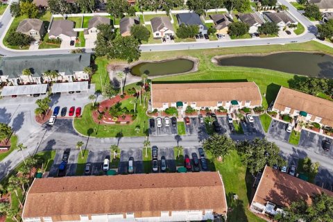 Condo in Mulberry, Florida, 2 bedrooms  № 1857841 - photo 17