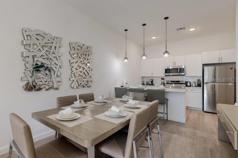 Adosado en venta en Davenport, Florida, 4 dormitorios, 155.24 m2 № 2212315 - foto 5