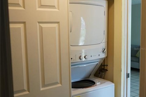 Купить кондоминиум в Сан-Сити-Центр, Флорида 6 комнат, 88.44м2, № 1778207 - фото 24