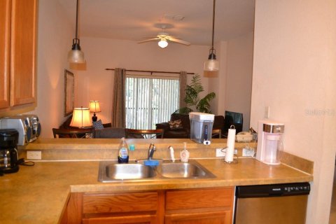 Condo in Davenport, Florida, 3 bedrooms  № 1438840 - photo 8