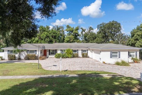 Casa en Brandon, Florida 4 dormitorios, 309.18 m2 № 2125073