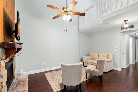 Townhouse in Clearwater, Florida 2 bedrooms, 132.39 sq.m. № 1721008 - photo 12