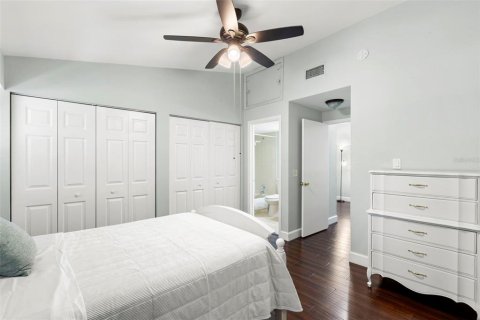 Townhouse in Clearwater, Florida 2 bedrooms, 132.39 sq.m. № 1721008 - photo 24