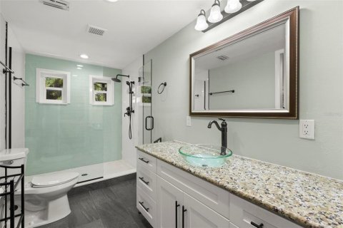 Townhouse in Clearwater, Florida 2 bedrooms, 132.39 sq.m. № 1721008 - photo 20