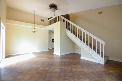 Duplex in Lakeland, Florida 3 bedrooms, 142.79 sq.m. № 1905477 - photo 4