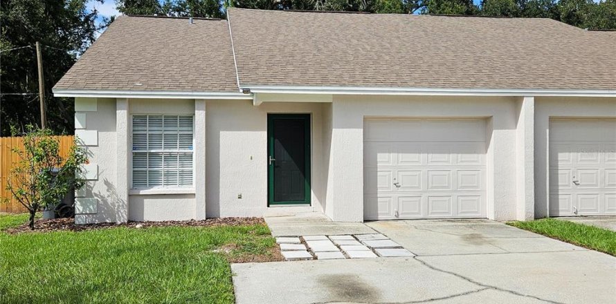 Dúplex en Lakeland, Florida 3 dormitorios, 142.79 m2 № 1905477