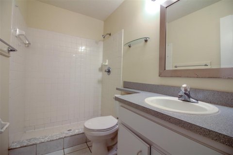 Duplex in Lakeland, Florida 3 bedrooms, 142.79 sq.m. № 1905477 - photo 11