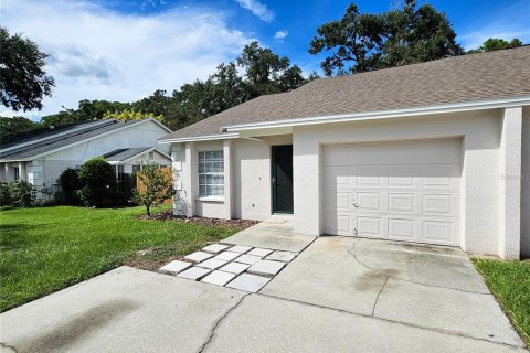 Duplex in Lakeland, Florida 3 bedrooms, 142.79 sq.m. № 1905477 - photo 3