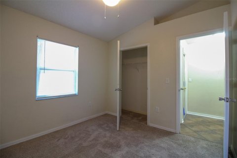 Duplex in Lakeland, Florida 3 bedrooms, 142.79 sq.m. № 1905477 - photo 14