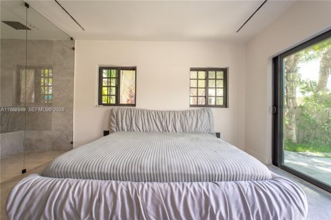 Casa en alquiler en Miami Beach, Florida, 4 dormitorios, 176.51 m2 № 2008013 - foto 22