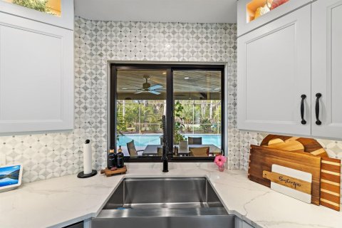 Купить виллу или дом в Юпитер, Флорида 7 комнат, 257.99м2, № 2078410 - фото 27
