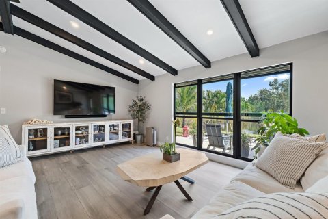 Купить виллу или дом в Юпитер, Флорида 7 комнат, 257.99м2, № 2078410 - фото 17